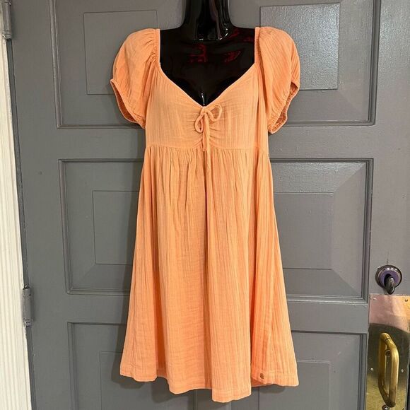 ROXY Woman’s Gauze Clearwater Cove Smocked Babydoll Dress ARJWD03503 Peach Sz L - Picture 1 of 7